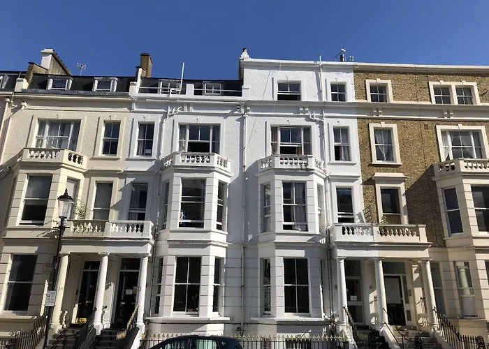 Saint James Backpackers